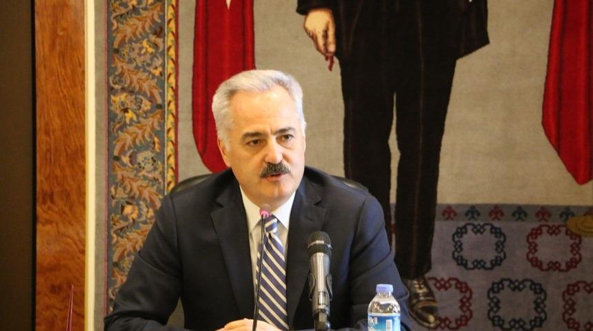 Vali Seymenoğlu&rsquo;ndan metruk bina &ccedil;ıkışı