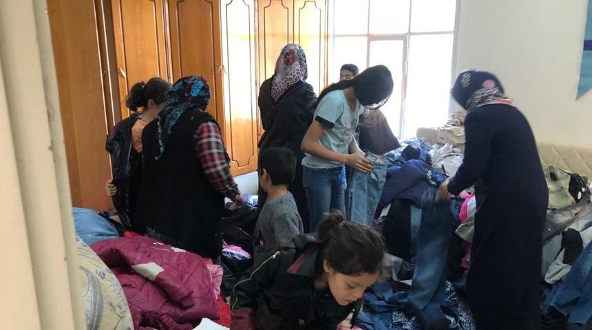 Kahta İyilik- Der&rsquo;den yetim &ccedil;ocuklara yardım