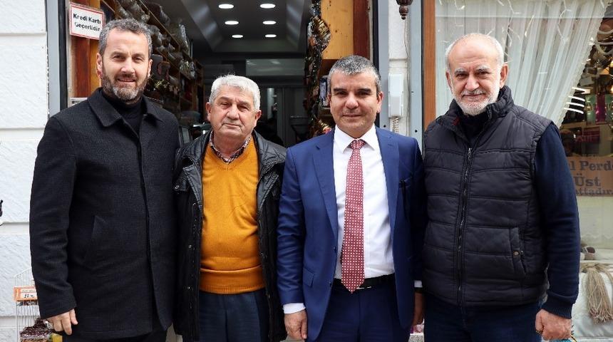 Özüm esnaf ve eşraf ziyaretlerini sürdürüyor