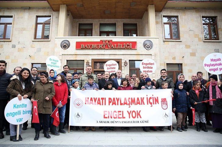 Bayburt’ta farkındalık yürüyüşü G1