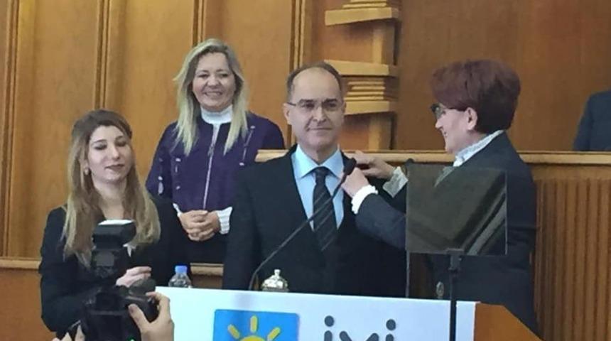 İYİ Parti’nin Isparta Belediye Başkan Adayı Gökmenoğlu oldu