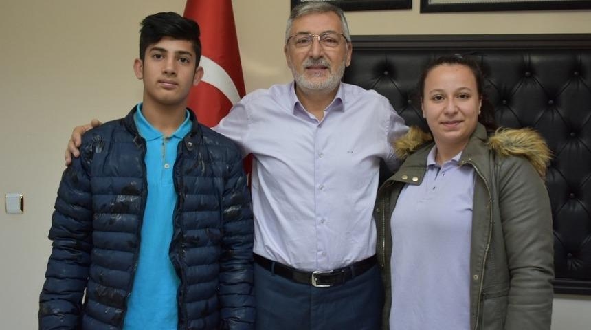 &Ouml;ğrenci temsilcileri Başkan Bozkurt&rsquo;u ziyaret etti