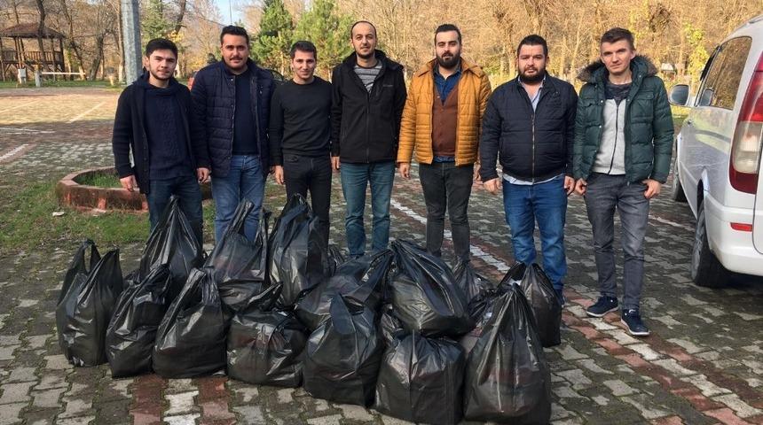 AK Parti &Ccedil;aycuma Gen&ccedil;lik Kolları ihtiya&ccedil; sahiplerine yardım eli uzattı