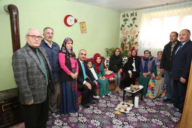 Başkan Aydın, engelli aileleri ziyaret etti 2