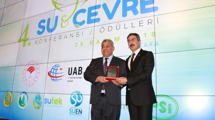 Şuski&rsquo;ye bir &ouml;d&uuml;l daha