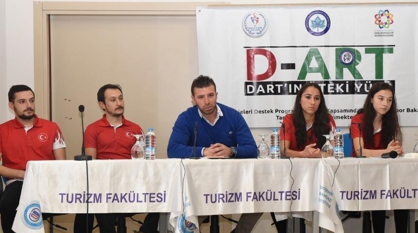 Dart Milli Takımı ESOG&Uuml; &ouml;ğrencileriyle buluştu
