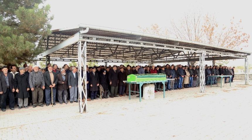 Abidin Dering&ouml;l hakka uğurlandı