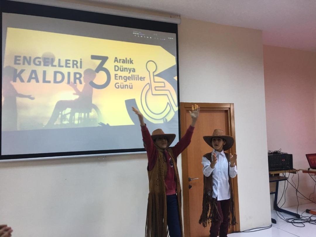3 Aralık D&uuml;nya Engeliler G&uuml;n&uuml;