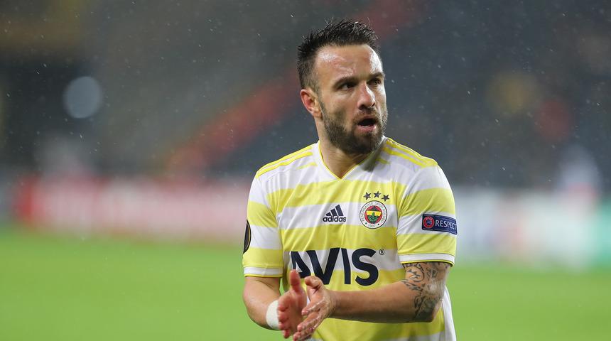 Fenerbahçe'de Valbuena sahalardan 2 hafta uzak kalacak