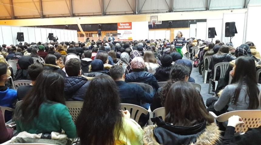 Sakarya&rsquo;da D&uuml;zce &Uuml;niversitesi tanıtıldı