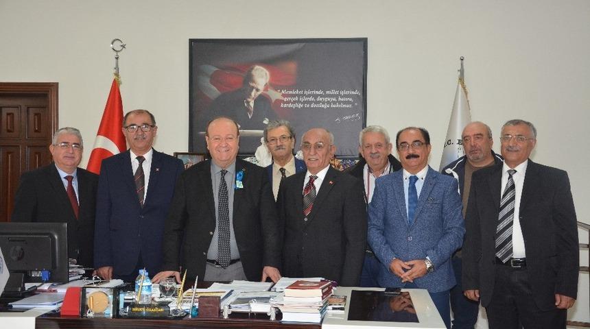 T&uuml;m Emekli-Sen Aydın Şubesi&rsquo;nden Başkan &Ouml;zakcan&rsquo;a ziyaret
