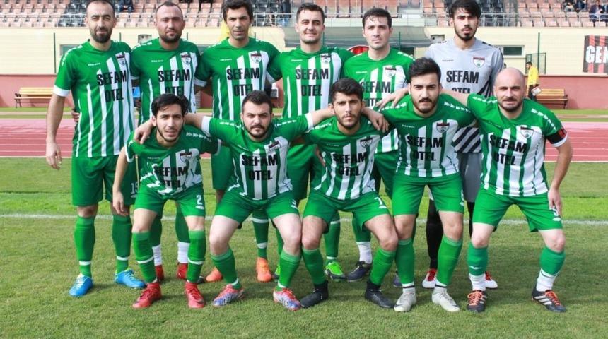 Amat&ouml;r k&uuml;mede ilk yarı sona erdi