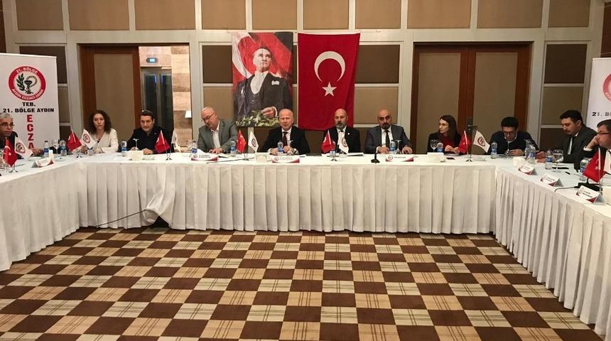 Ege Eczacı Odaları&rsquo;nın danışma kurulu sonu&ccedil; bildirgesini a&ccedil;ıkladı