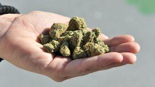 Avrupa’da esrarı tamamen serbest bırakan ilk ülke belli oldu