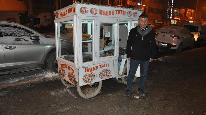 Dondurucu soğukta ekmek m&uuml;cadelesi