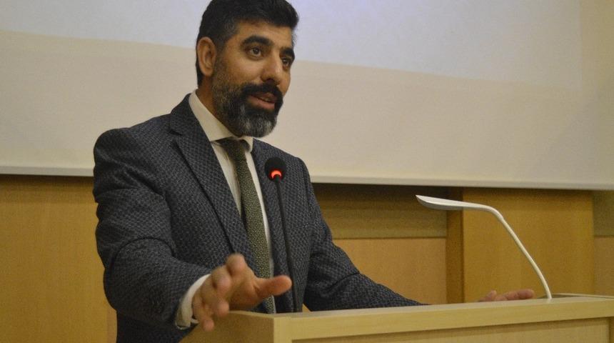 Prof. Dr. T&uuml;fek&ccedil;i, T&uuml;rkiye&rsquo;nin toplumsal değişimini anlattı