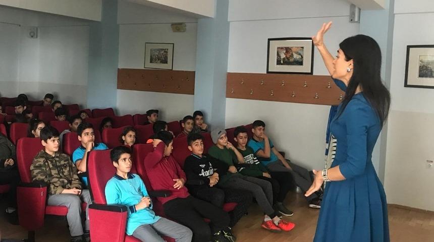 &Ccedil;ocuklara hijyen eğitimi