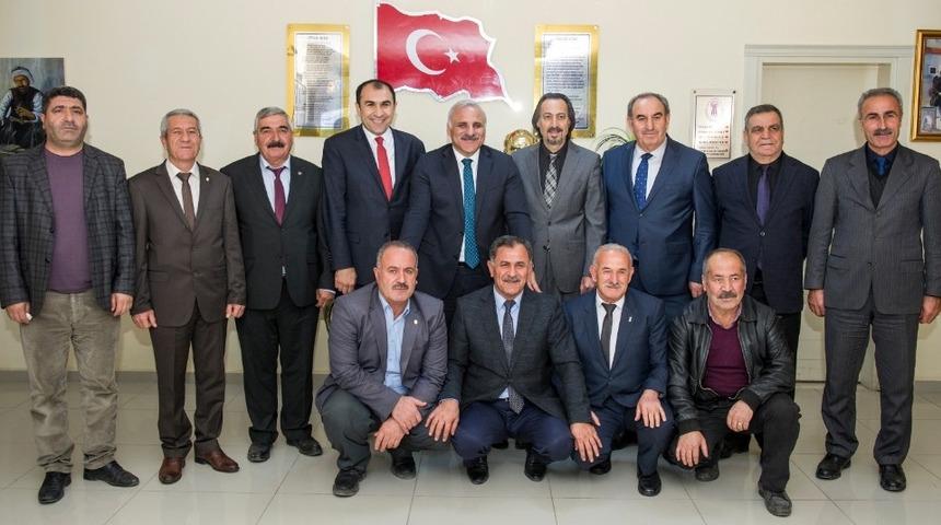 Vali Zorluoğlu&rsquo;ndan VAN ESOB&rsquo;a veda ziyareti