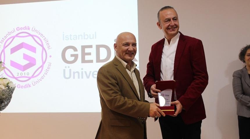 &Uuml;nl&uuml; Şef Tahir Tekin &Ouml;ztan, Gaziantep&rsquo;in gastronomideki başarı &ouml;yk&uuml;lerini anlatı