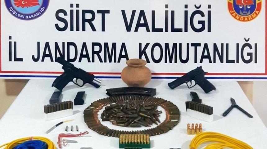 Siirt ve Batman&rsquo;da operasyon: 3 g&ouml;zaltı