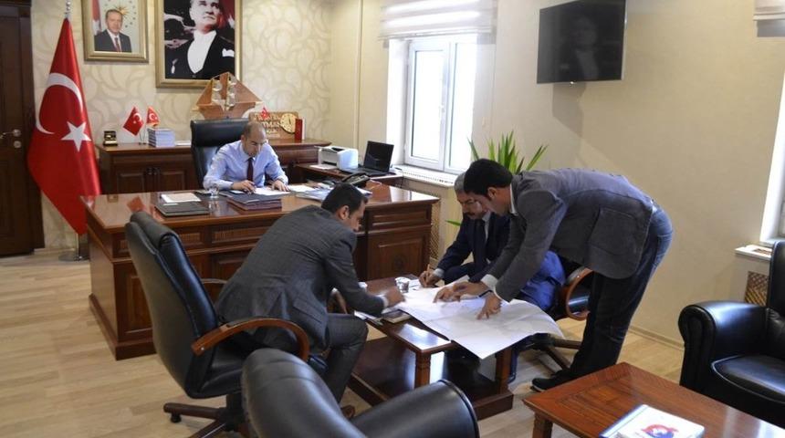 Sason&rsquo;da karla m&uuml;cadele toplantısı yapıldı