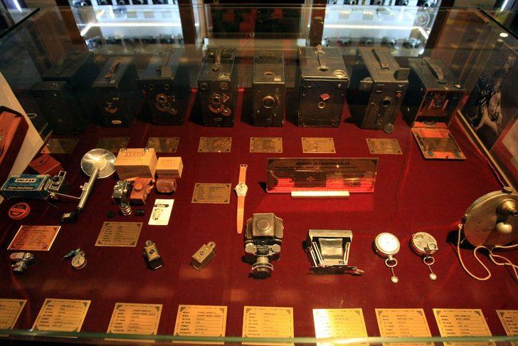 Savaşlarda kullanılan 'casus makineler' müzede  G3