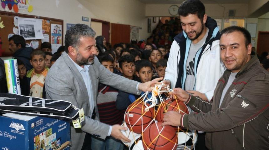 B&uuml;y&uuml;kşehir Belediyesi, kırsal mahalle okulunun yardım &ccedil;ağrısına yetişti