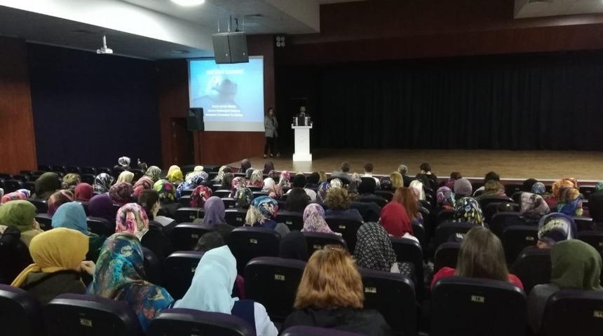 Vatandaşlar akciğer kanseri konusunda bilgilendirildi