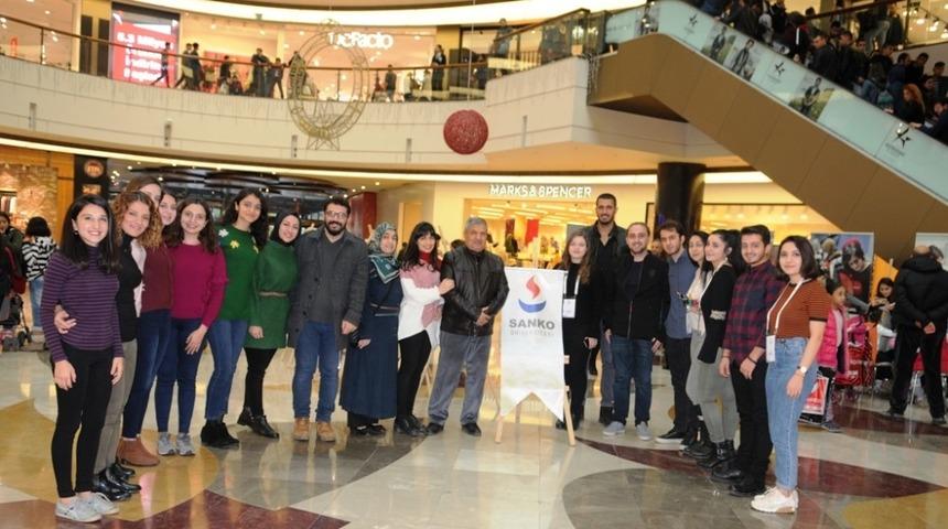 Üniversite öğrencilerinden engelli çocuklar için etkinlik