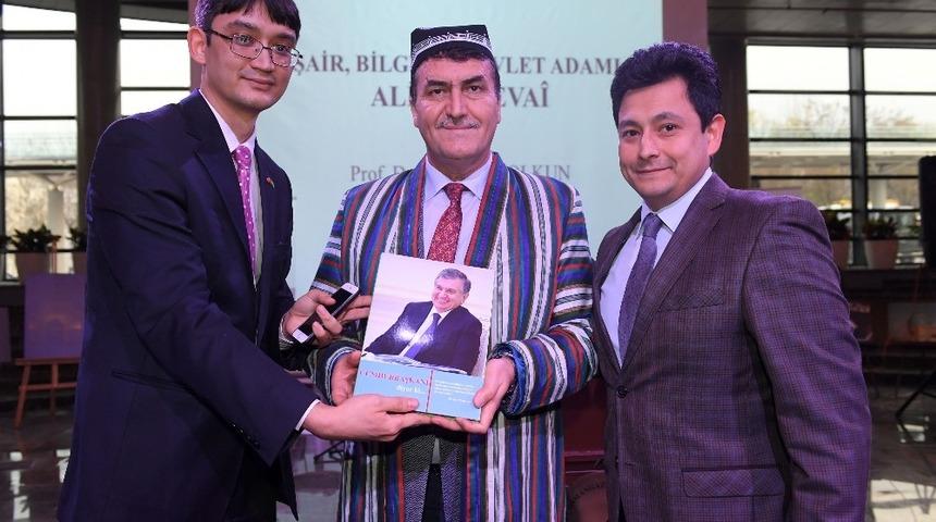 Ali Ş&icirc;r Neva&icirc; Osmangazi&rsquo;de anıldı