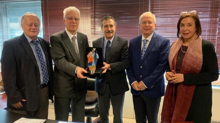 Başkan Ata&ccedil;&rsquo;tan Kazım Erg&uuml;n&rsquo;e ziyaret