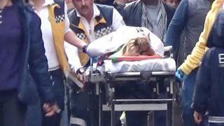 Diyarbakır'da anne ile kızı apartman dairesinde bacaklarından vuruldu