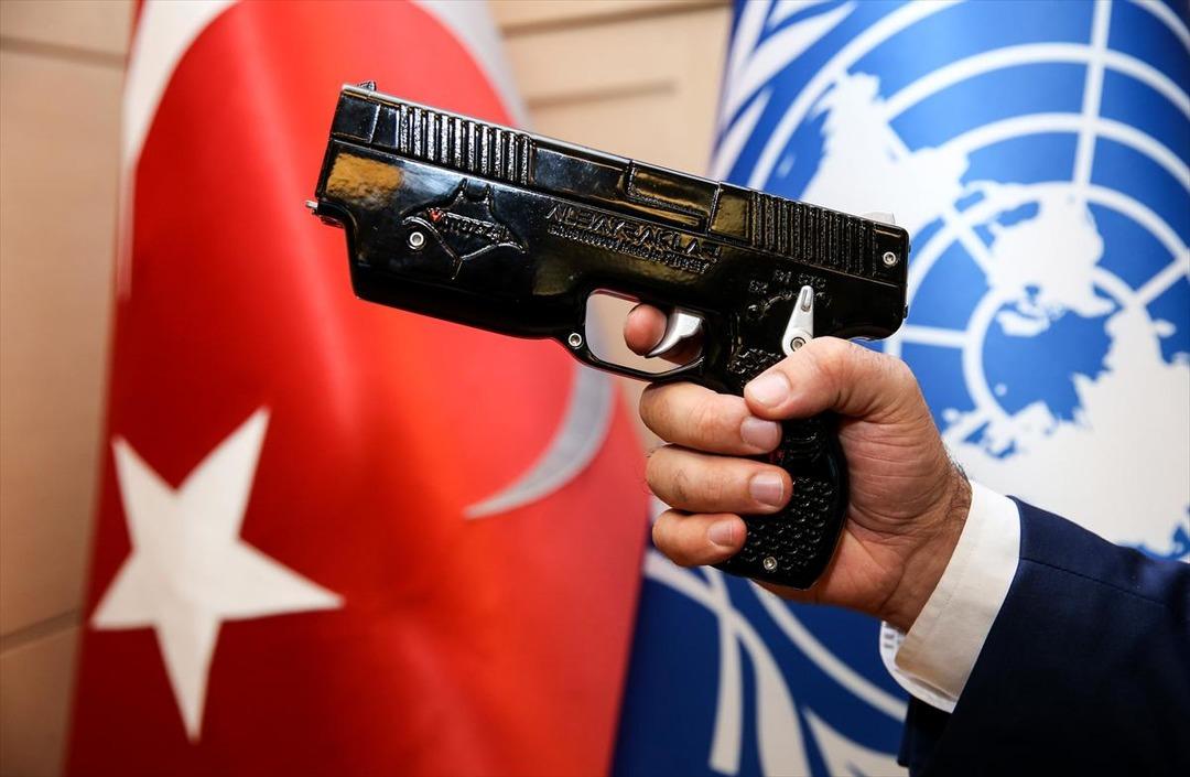 Milli elektroşok silahı Wattozz duyuruldu! 