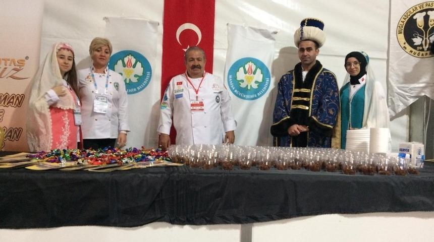 Mesir Macunu D&uuml;nya Helal Zirvesi&rsquo;nde