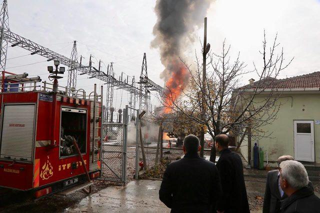 Organize sanayi bölgesinde trafo patladı, fabrikalarda üretim durdu