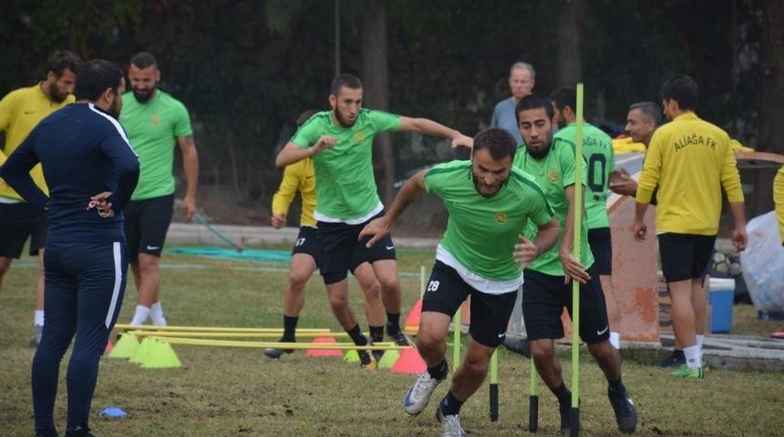 Lider Aliağaspor, derince deplasmanına hazırlanıyor