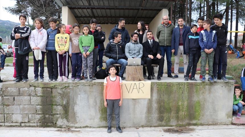 Video Yardımcı Hakem Sistemi Denizli'deki okul turnuvasına da girdi
