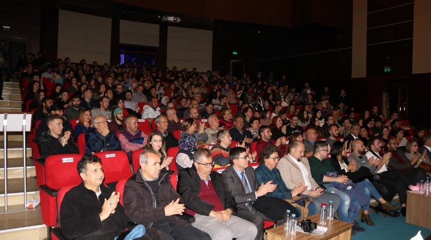 Uşak’ta özel kısa film gösterimi yapıldı