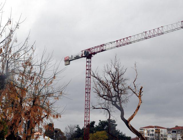 60 metre y&uuml;kseklikteki vin&ccedil; &uuml;zerinde namaz kıldı 3