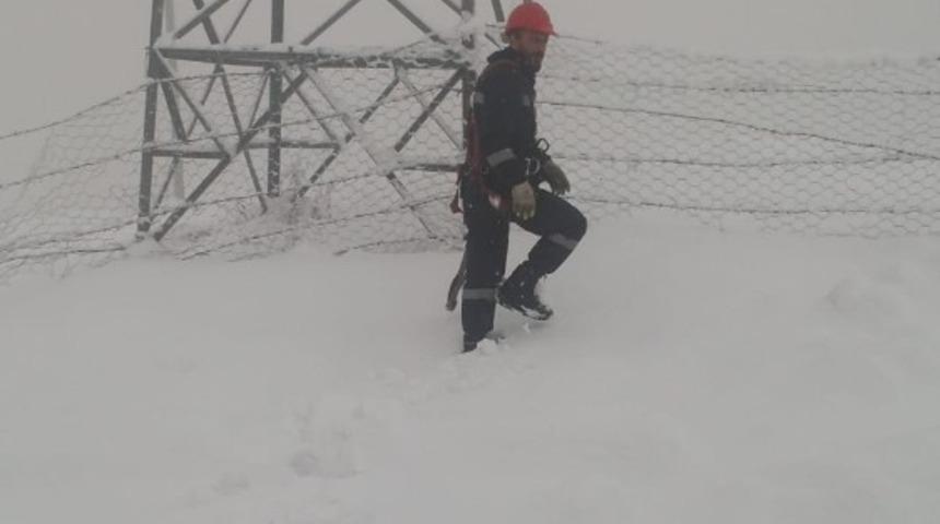 VEDAŞ ekibinin zorlu mesaisi