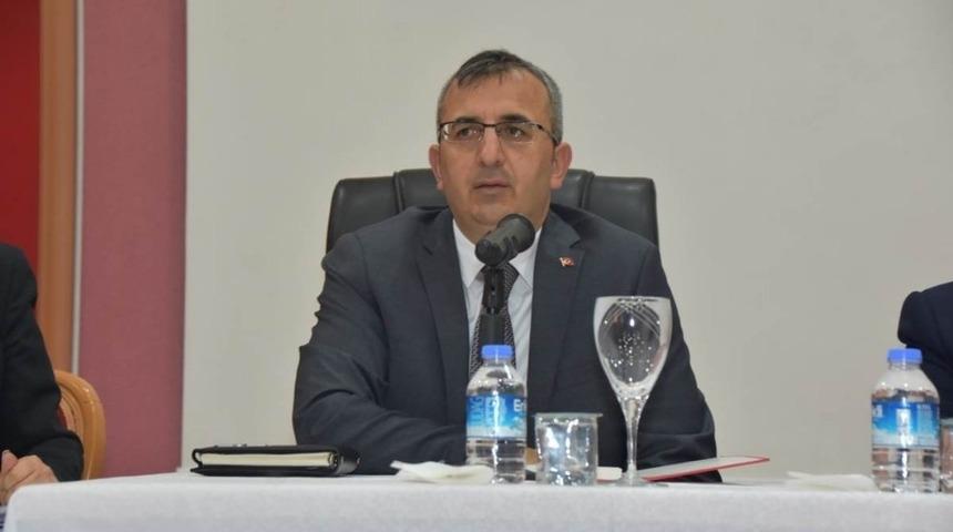 Vali Sezer: &ldquo;Vatandaş bize değil, biz vatandaşın ayağına gideceğiz&rdquo;