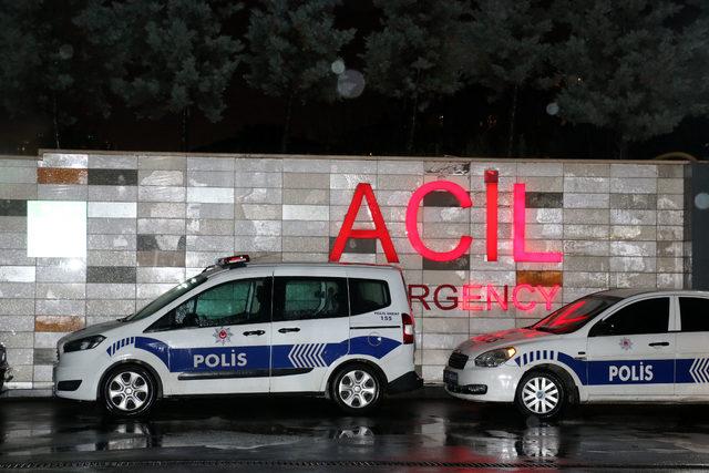 Karadağ Kültür Bakanı kaza geçirdi 1