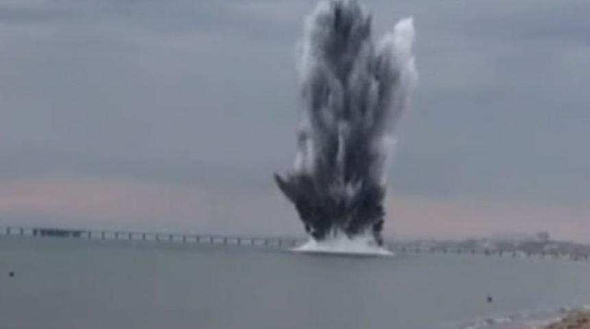 K&uuml;&ccedil;&uuml;k &ccedil;ocuk g&ouml;r&uuml;r g&ouml;rmez polise koştu! Karadeniz sahilinde b&uuml;y&uuml;k patlama! 