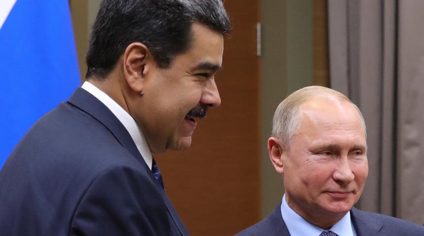 Putin ile görüşen Maduro: Ayağa kalktık ve zafer kazanacağız