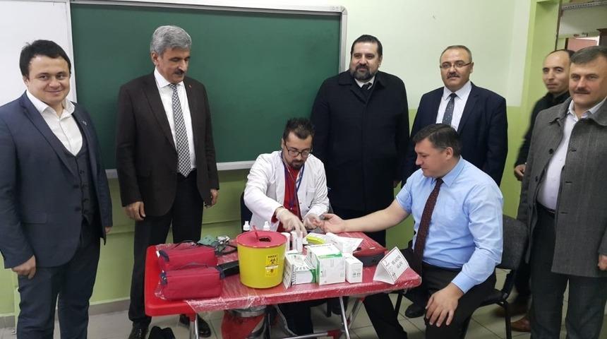 Vezirk&ouml;pr&uuml;&rsquo;de kan aldılar