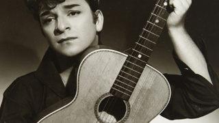 Google'dan Zeki Müren'e özel Doodle 