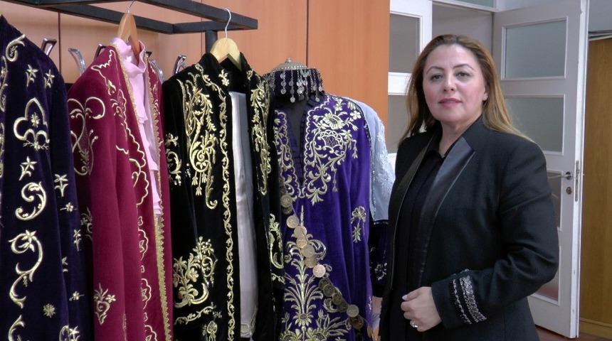 Bindallılar ve gelinlikler Olgunlaşma Enstit&uuml;s&uuml;nden