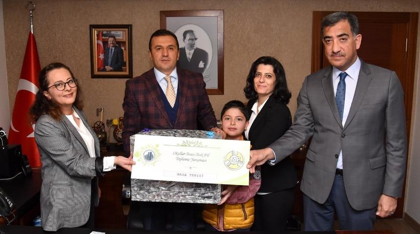 Atık pil toplama yarışmasında zirve yine Altındağ&rsquo;ın oldu