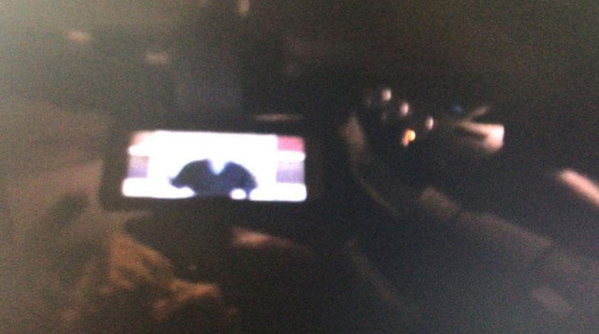 Otomobilde videosunu izlerken yakalanmışlardı! Cezaları belli oldu