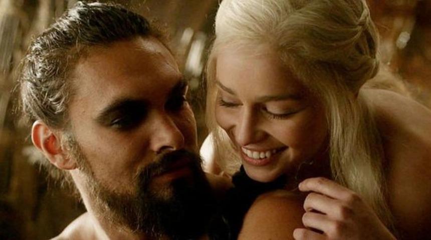 Jason Momoa yapı &ccedil;ıplak dolaştı! 